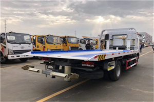 依兰汽车救援补胎