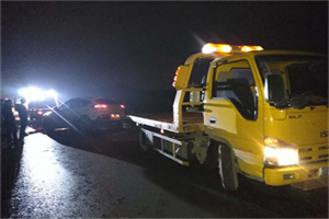 依兰24小时车辆搭电联系电话